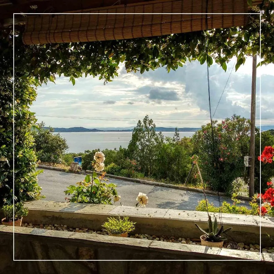 Pansion Katerina Aparthotel Ouranoupoli 2*,  Greece