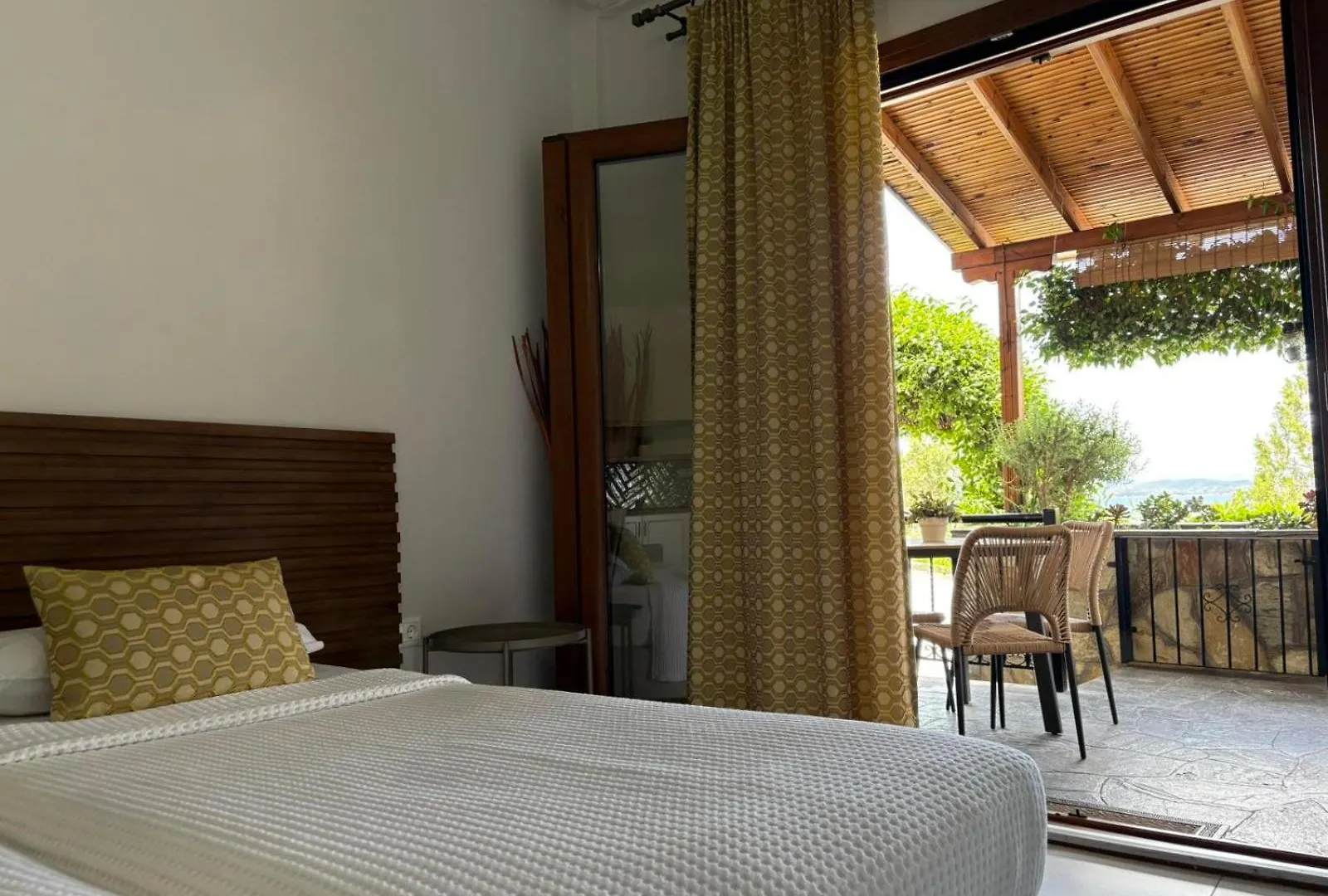 Pansion Katerina Aparthotel Ουρανούπολη