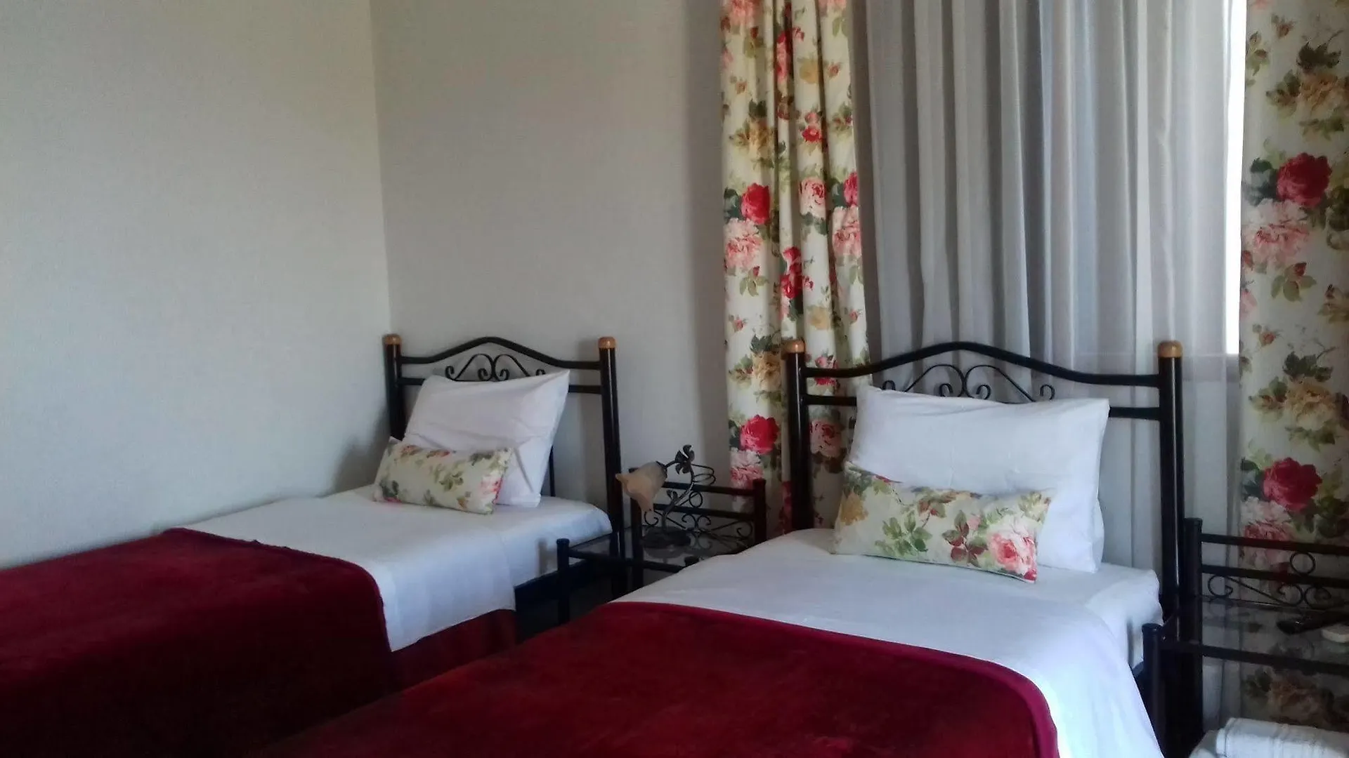 Pansion Katerina Aparthotel Ouranoupoli 2*,