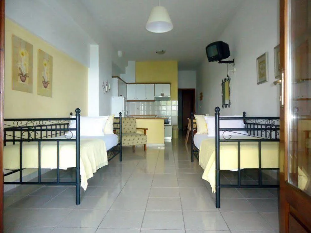 Pansion Katerina Aparthotel Ouranoupoli 2*,  Greece