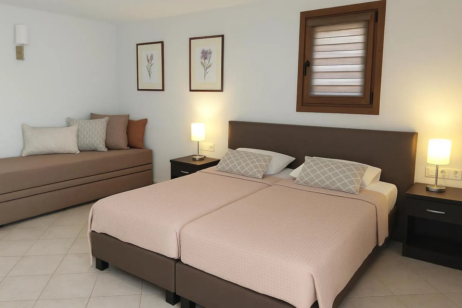 Pansion Katerina Aparthotel Ouranoupoli 2*,  Greece